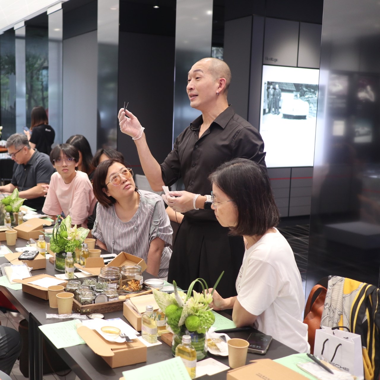 【體驗】花草茶入門課程/栽種+採摘+製茶/2人成行