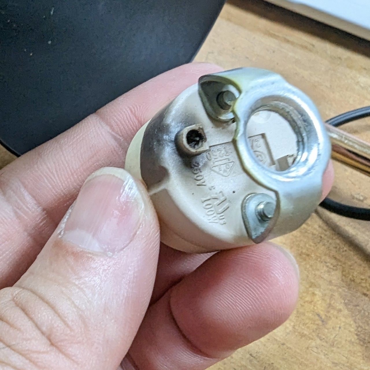 融蠟燈維修